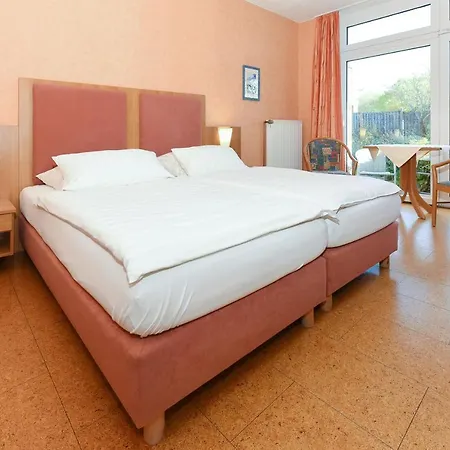 מלון Hotel-pension Altes Siel