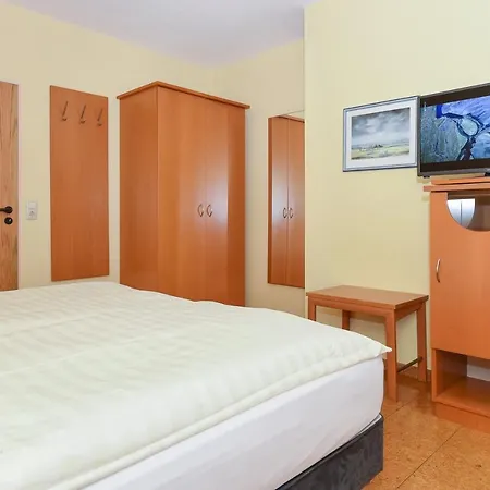 Hotel-pension Altes Siel * בנסרסיל