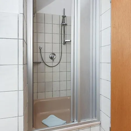 Hotel-pension Altes Siel * בנסרסיל